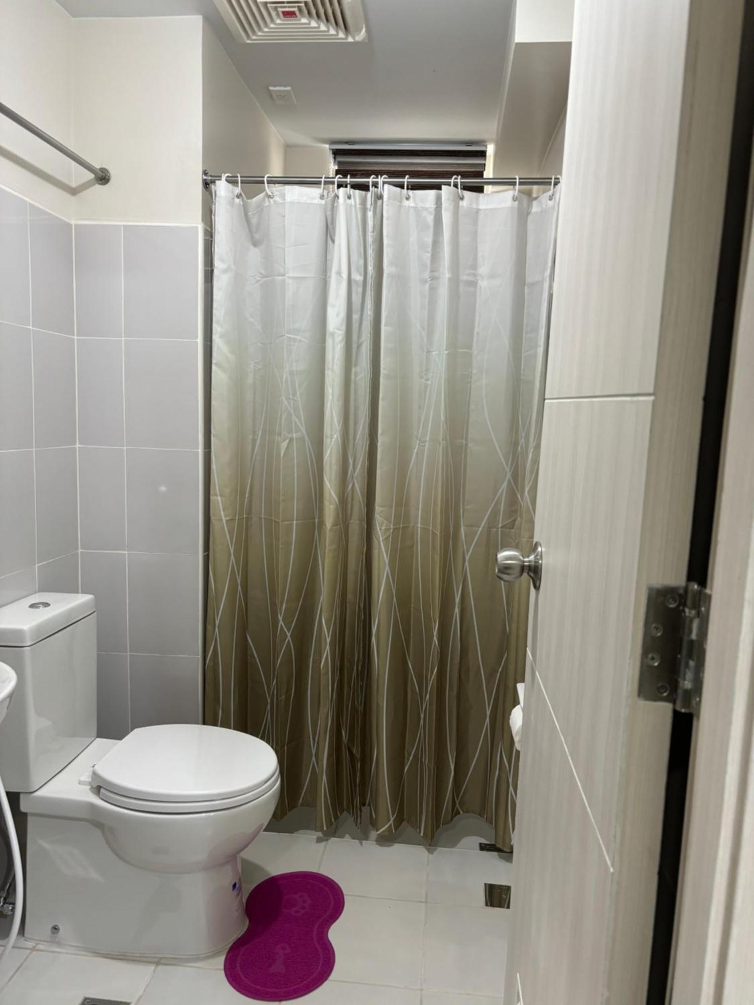 Solana Tower 1 New And Very Neat Studio Unit Near Sm Aparthotel *