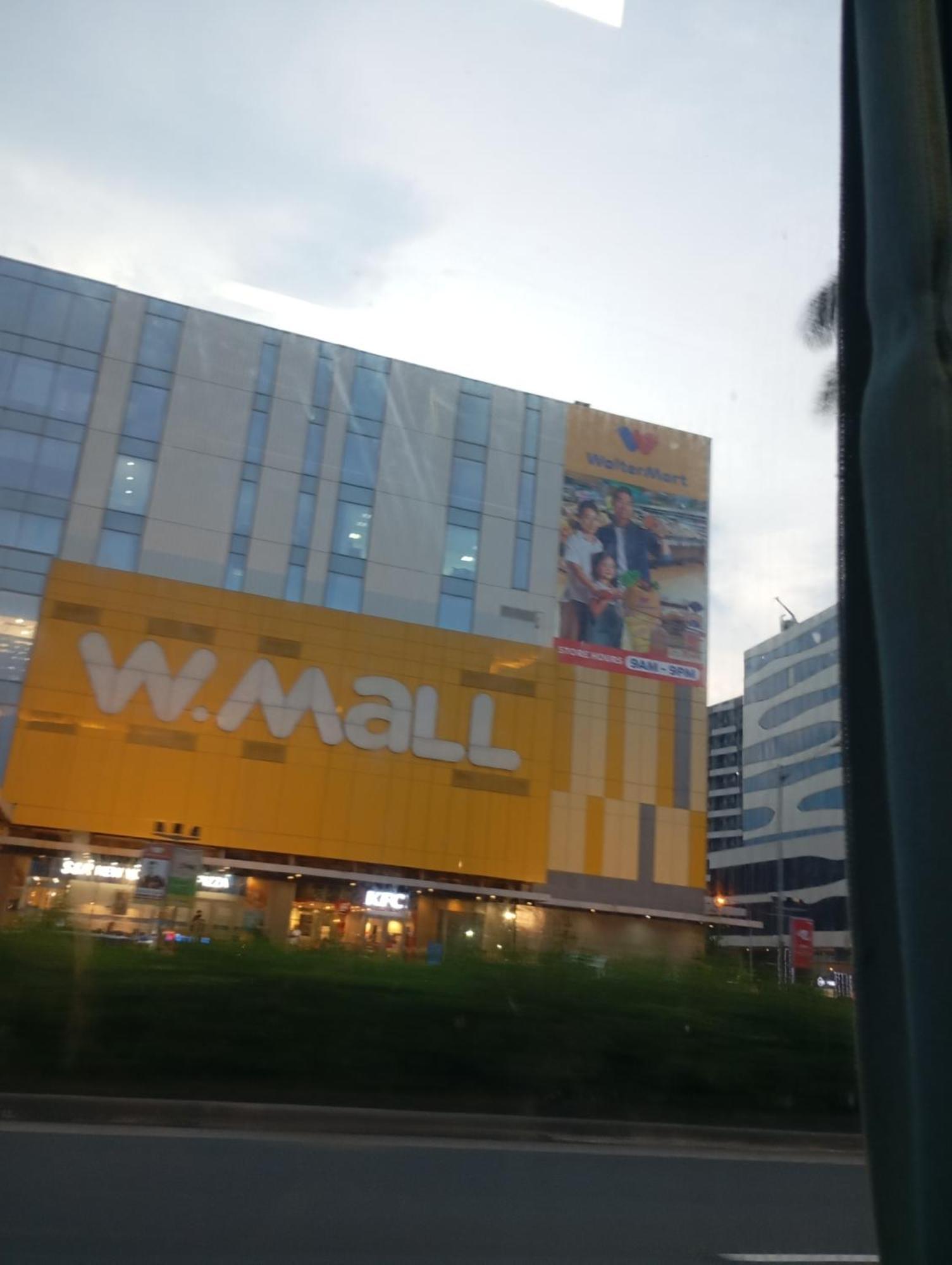 Sea Shore Shell Residences- Jaja * Manila