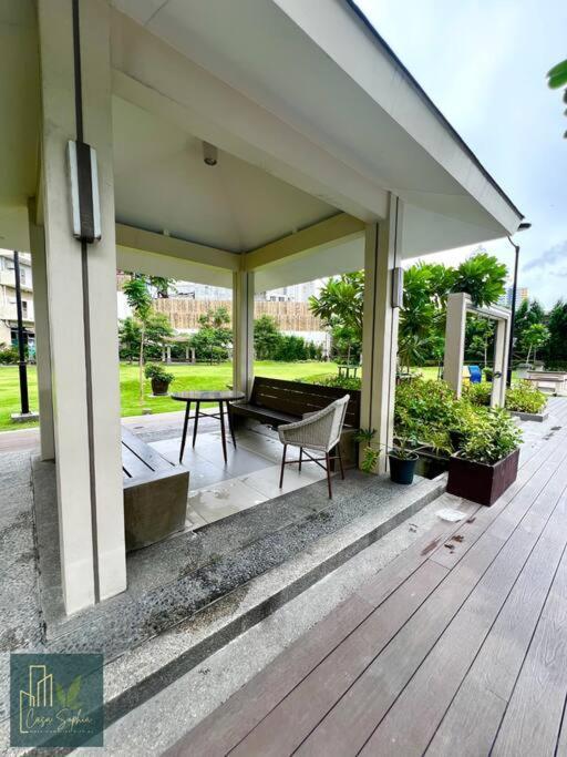 Casa Sophia Affordable Near Bonifacio Global Bgc Cbd *
