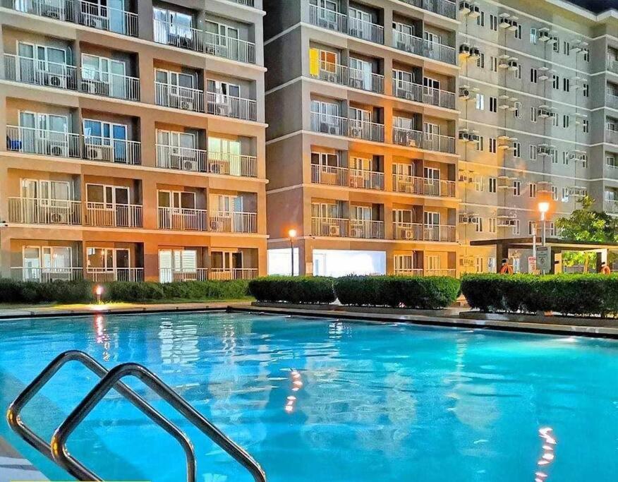 Apartment Eiya's Staycation @ Trees Residences 1bedroom Manila