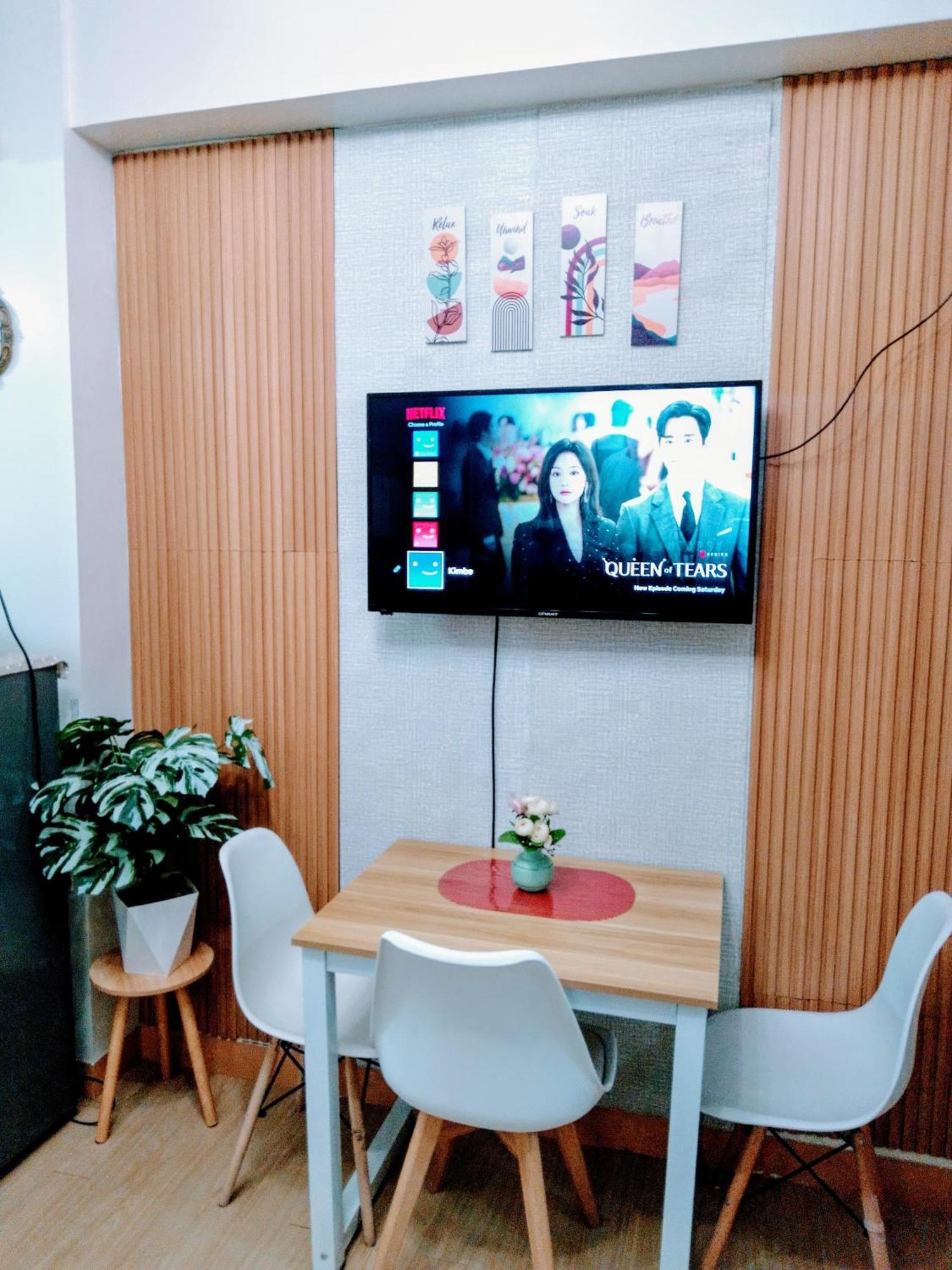 Apartment Eiya's Staycation @ Trees Residences 1bedroom Manila