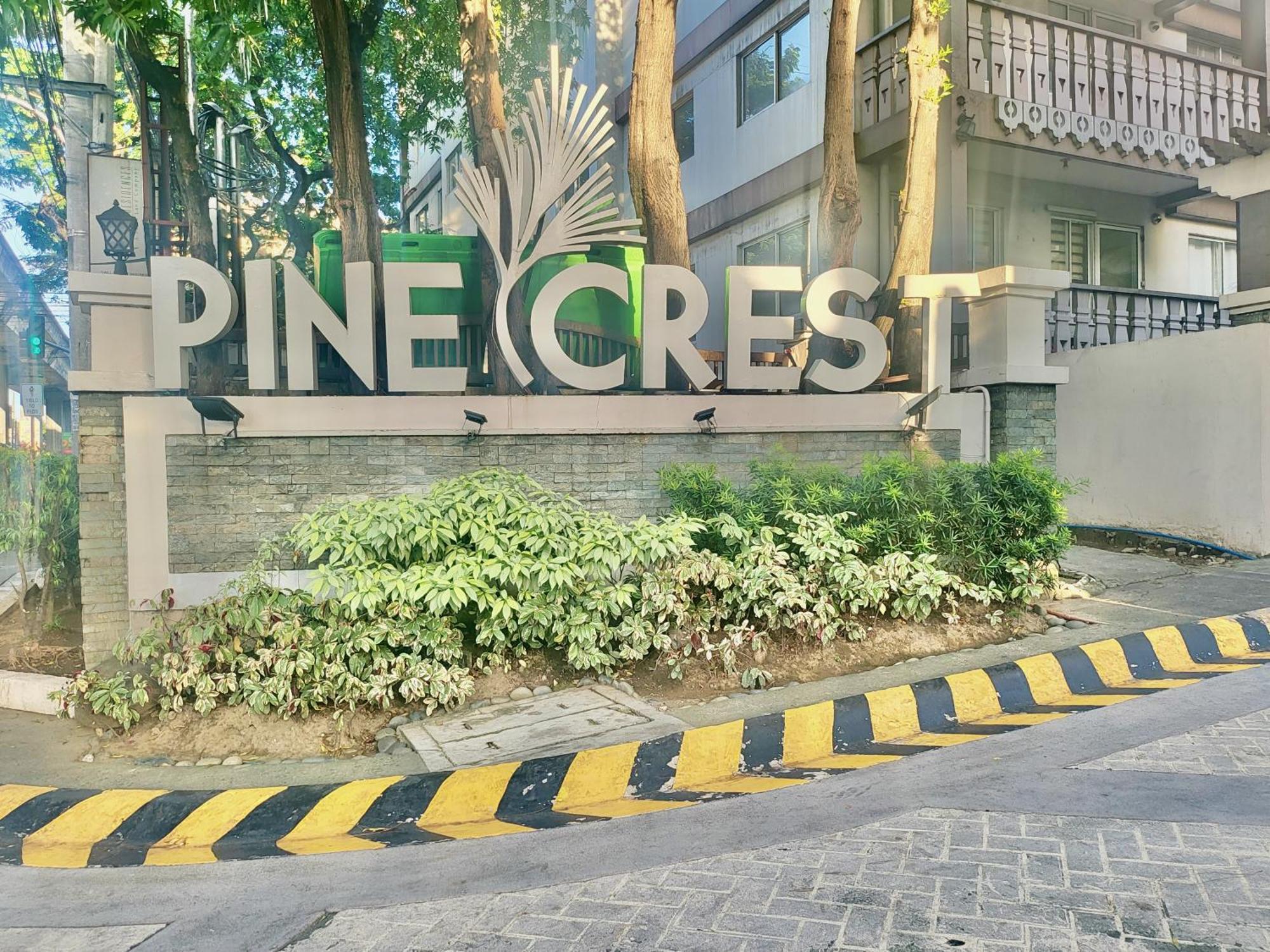 King Bed At Pine Crest #t3-439 Near Mall