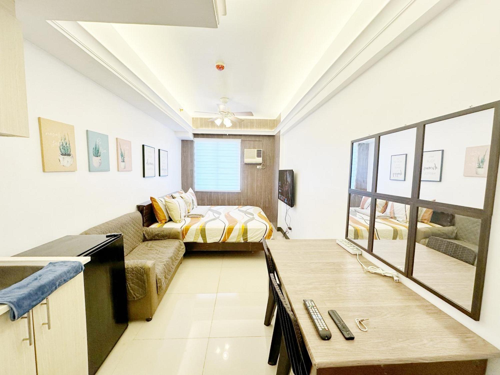 Apartment King Bed At Pine Crest #t3-439 Near Mall *