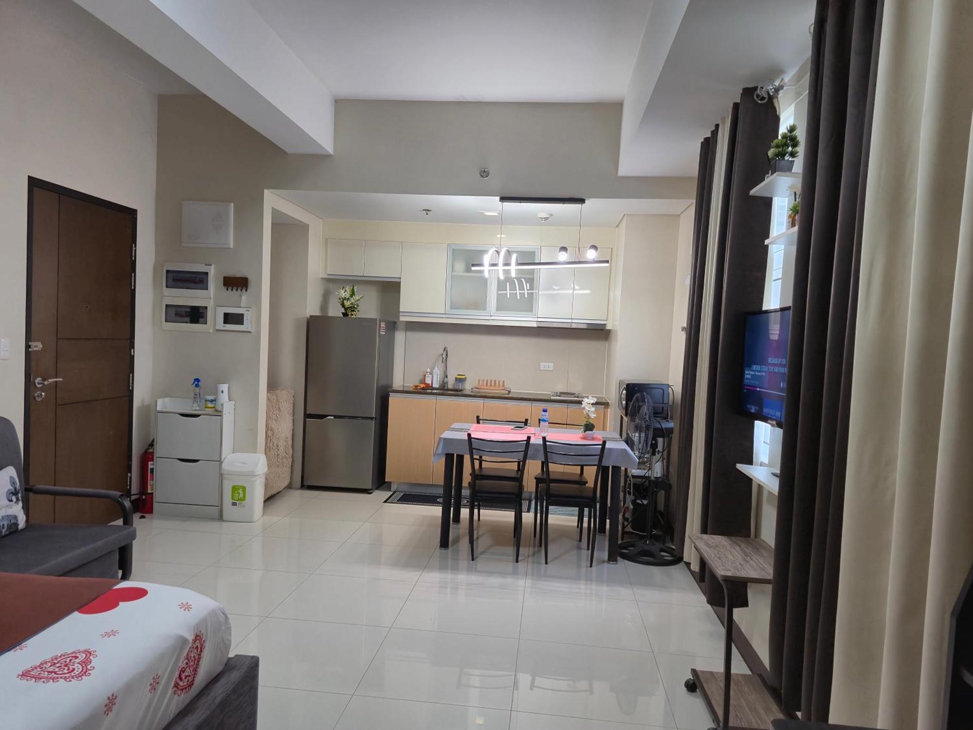 A&g Condotel At 101 Newport Across Naia T3 Apartment *