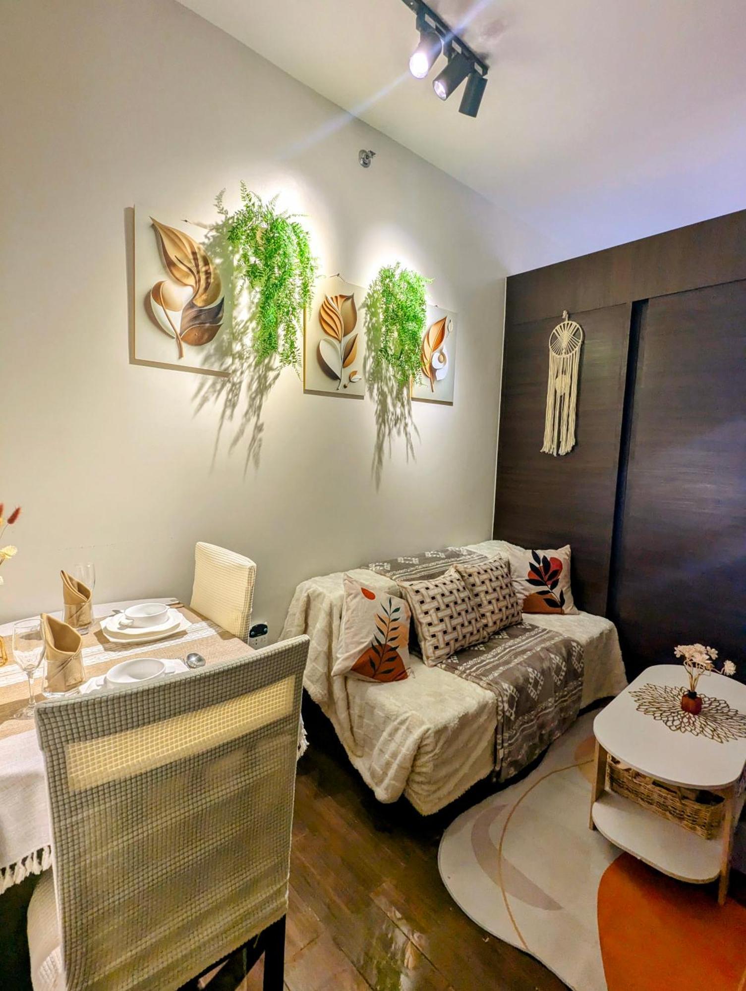 Sun And Moon D'wood Air Residences Makati *