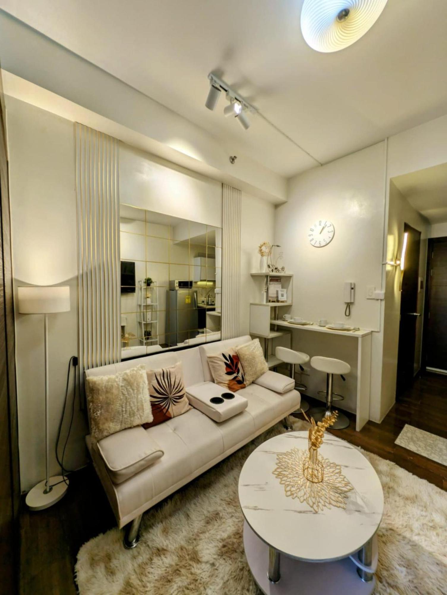 Sun And Moon Cozywhite Air Residences Makati Apartment *