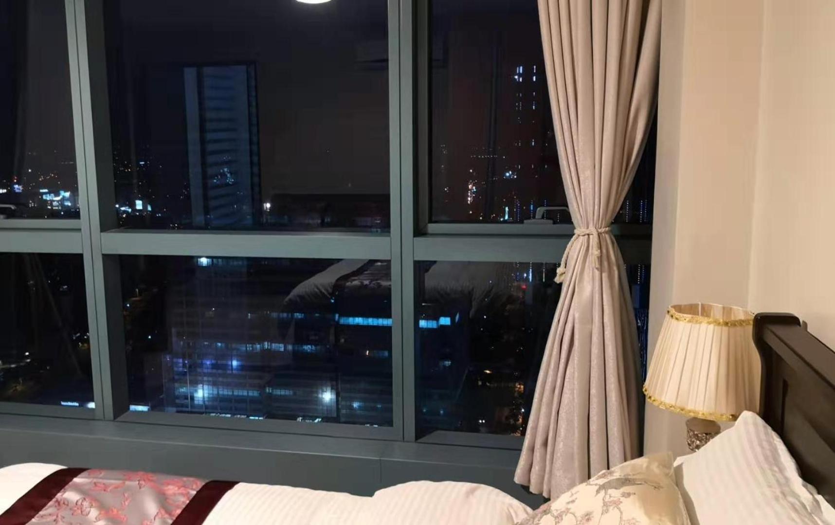 Bgc One Uptown * Manila