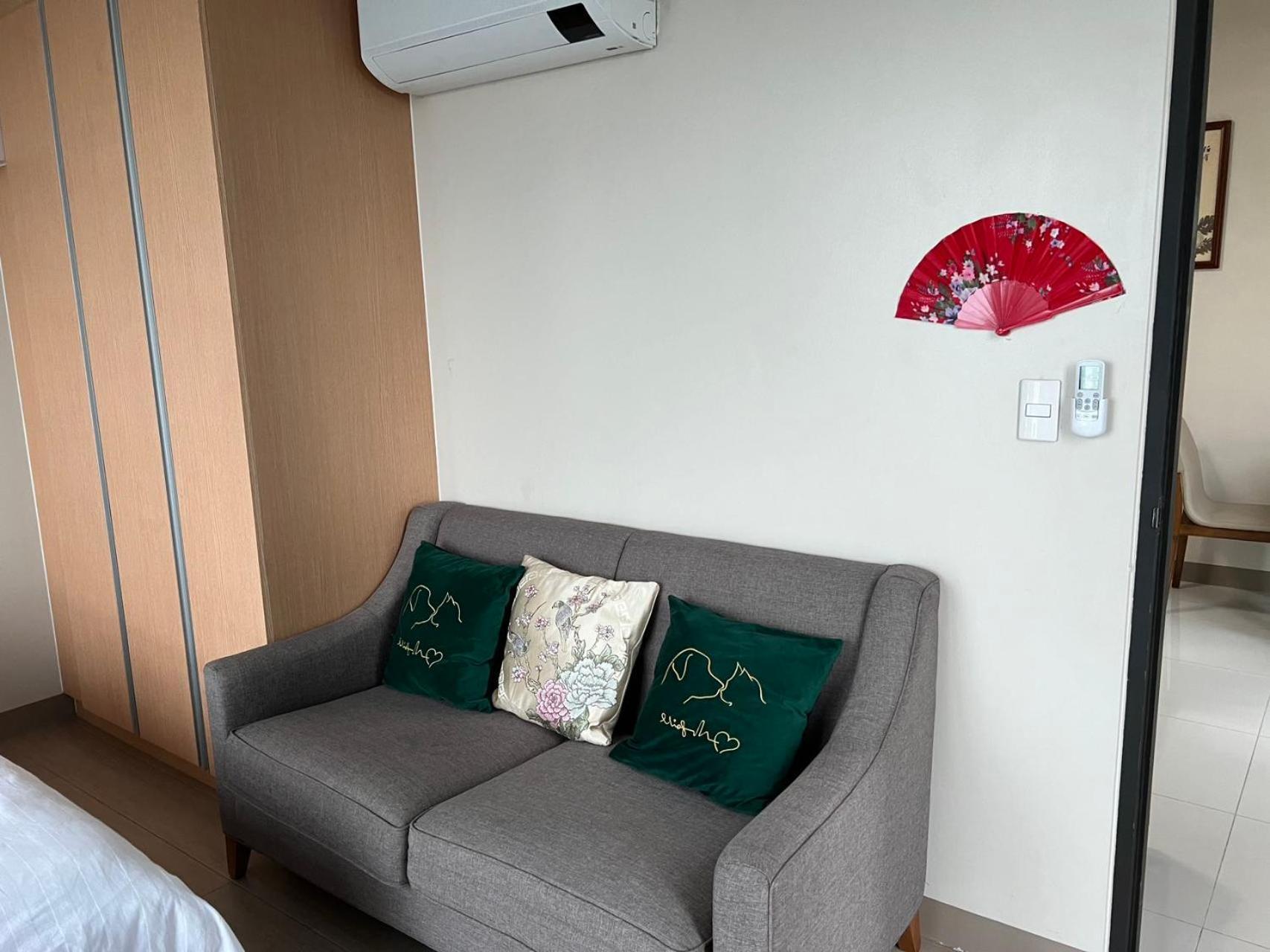 Bgc One Uptown Apartment *