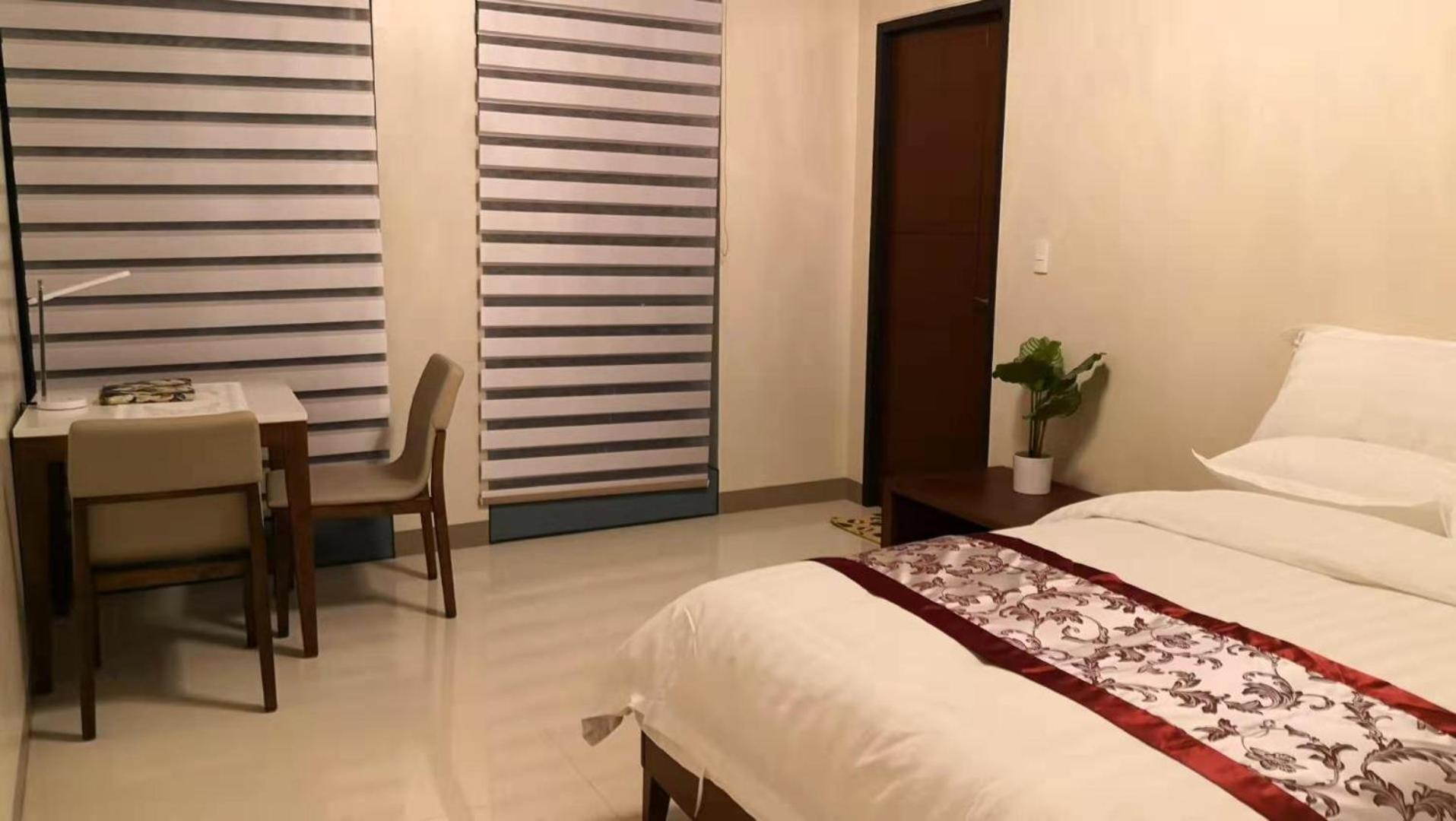 Bgc One Uptown Apartment