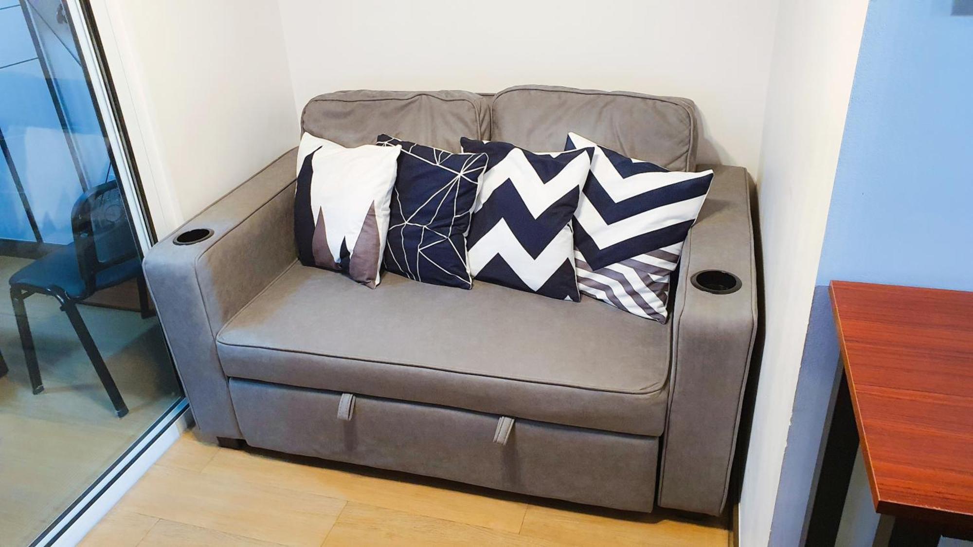 Apartamento Bachelors Pad At The Celandine Manila