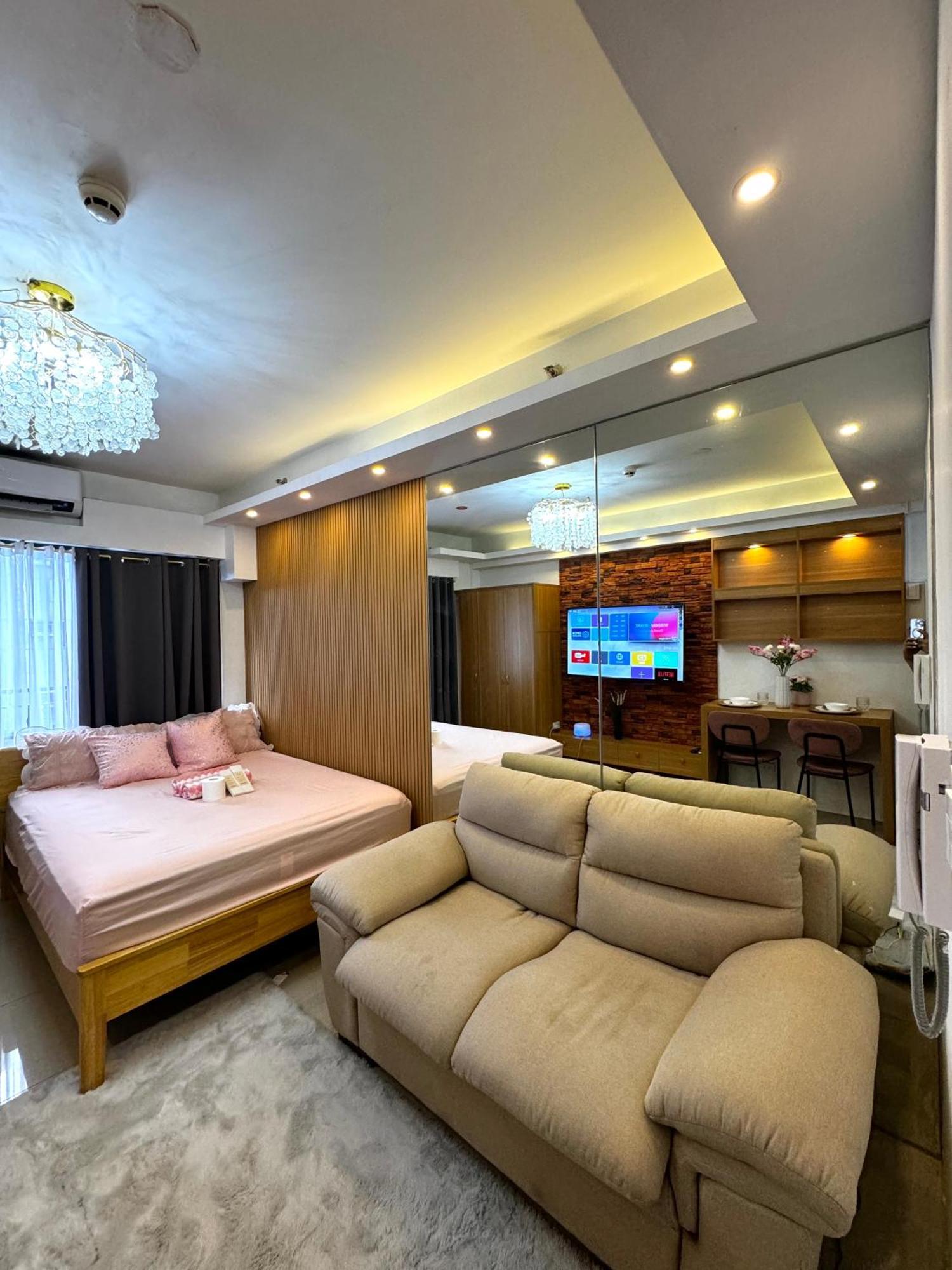European Inspired Shore 2 Residences Apartment