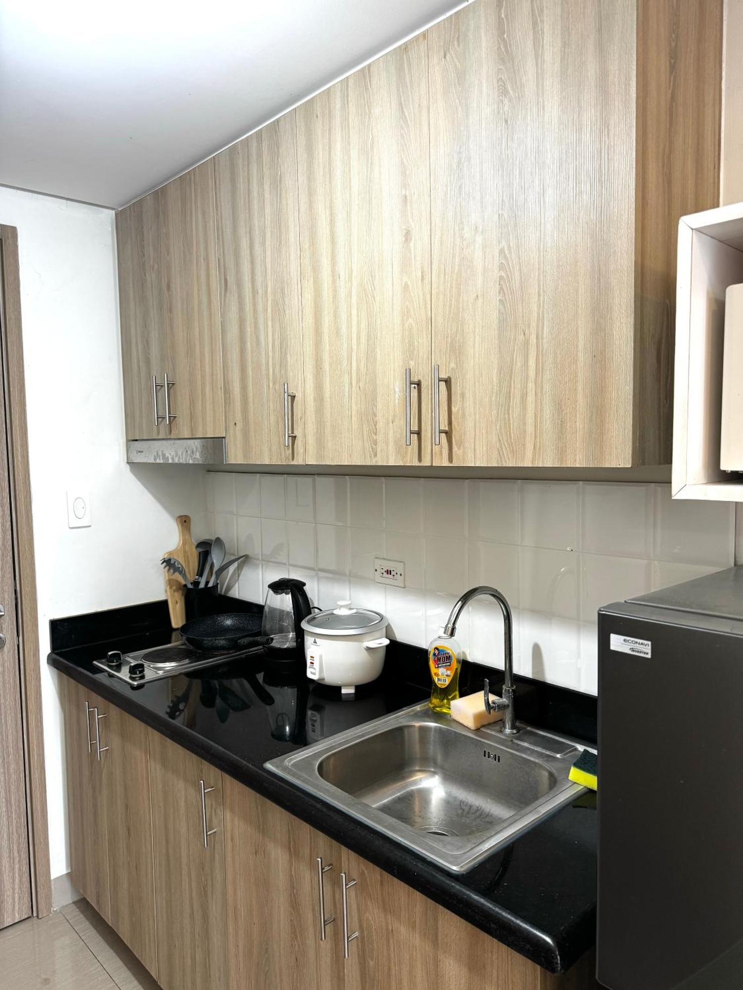 European Inspired Shore 2 Residences Manila