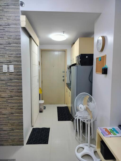 Apartment Mplace Staycation 512 Tower A Manila