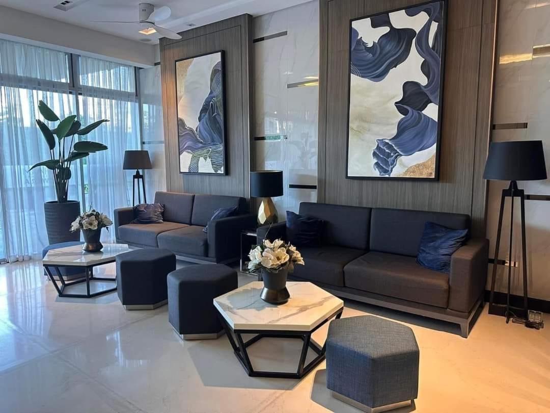 The 1900 At Charm Residences *