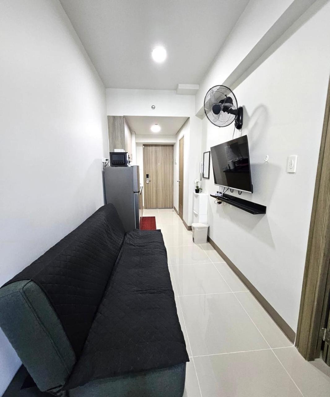 Coast Residences - 1 Bedroom With Balcony Near Picc, Wtc, Star & Moa