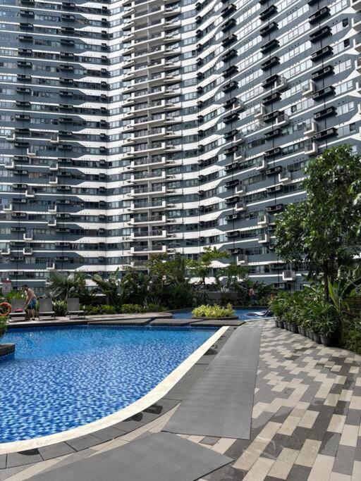 R7 Premier - 1 Bedroom In Air Residences Apartment