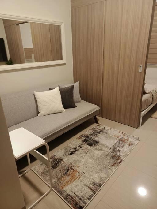 Apartment Candid By Arl