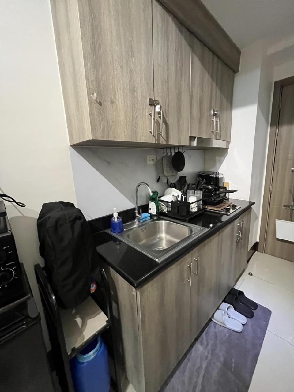 Apartment Kc's Crib - 1br Unit At Fame Mandaluyong