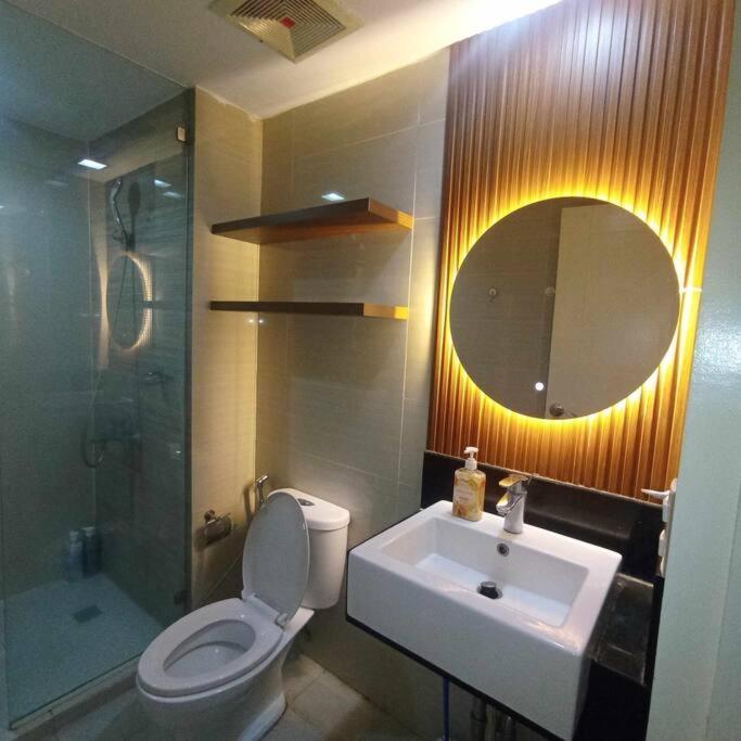 Venice Luxury Residences Mckinley Hill