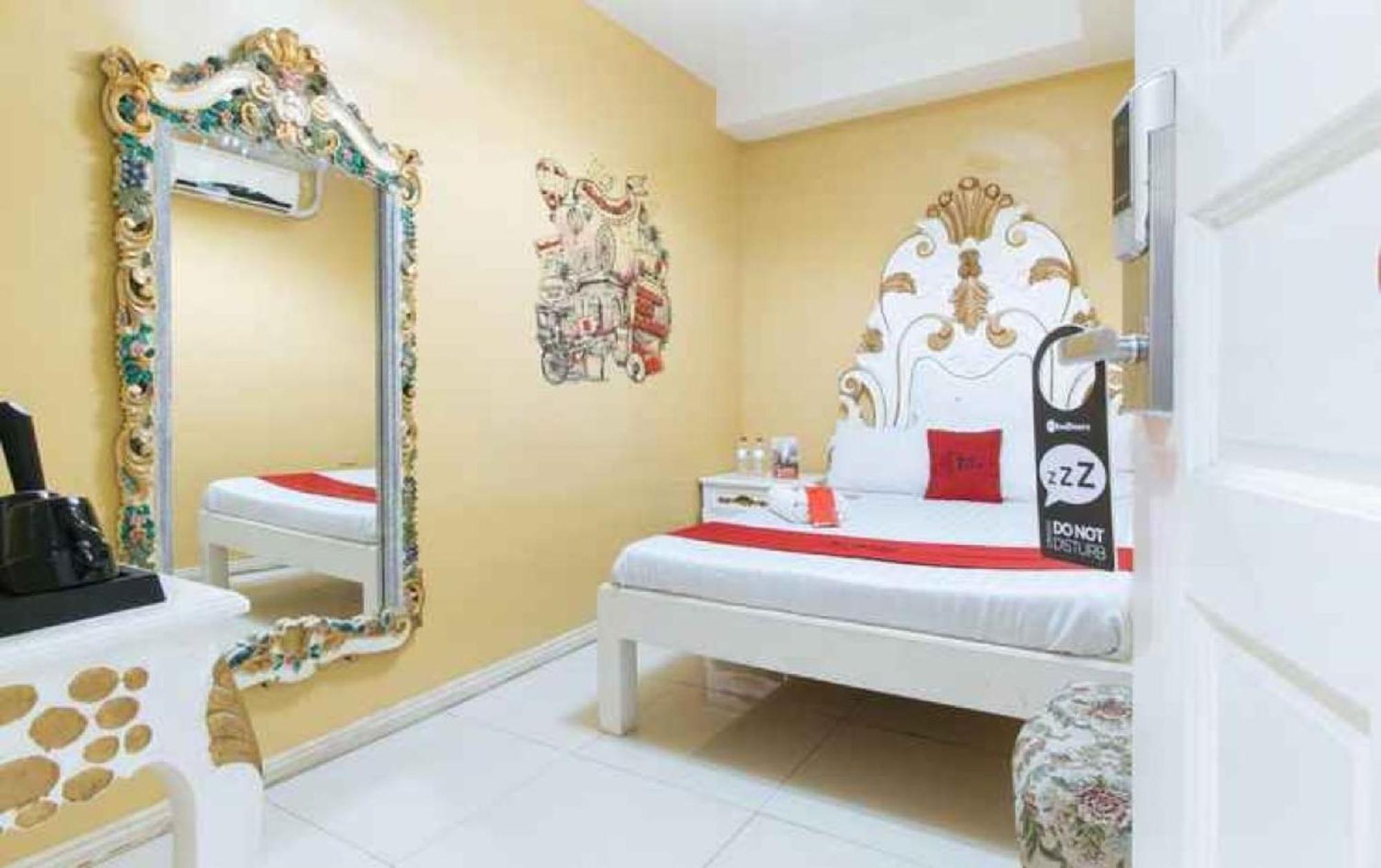 Reddoorz At Venetian Hotel Manila