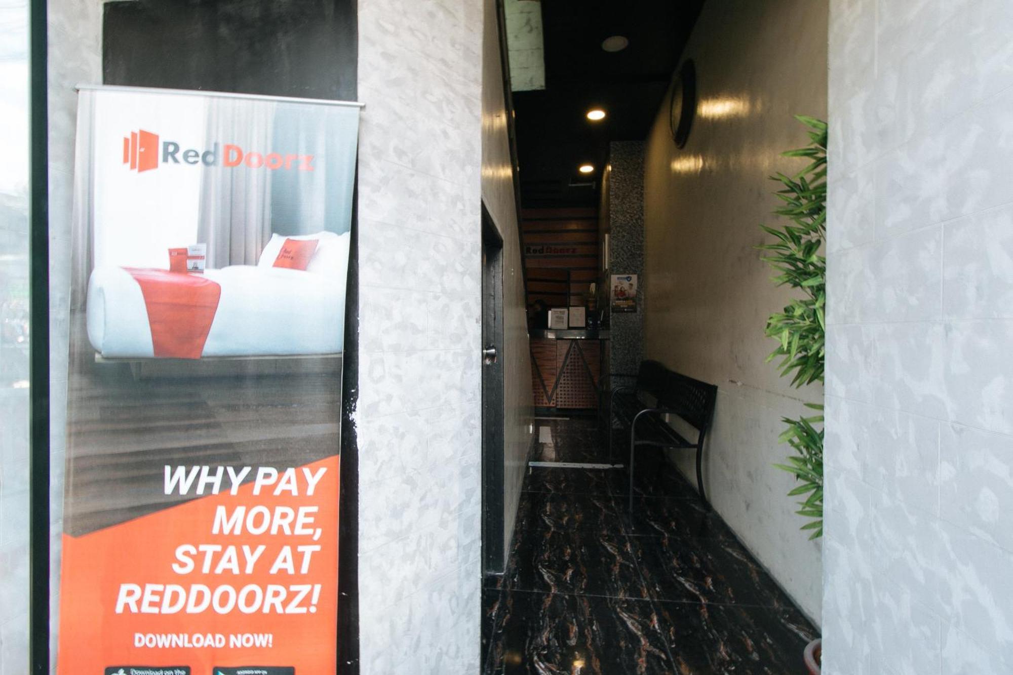 Reddoorz Near Quiapo Church Hotel