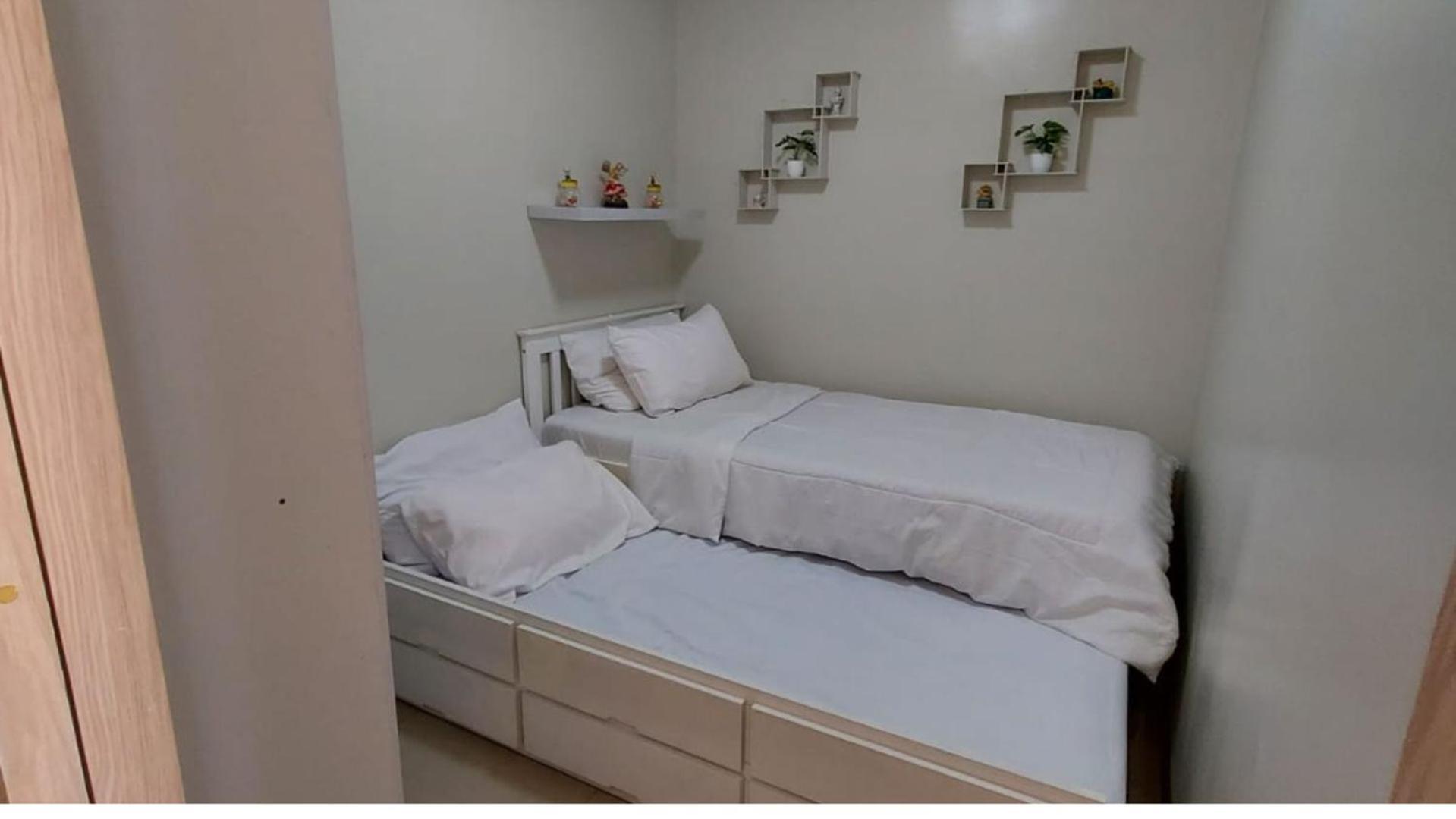 Apartment Urbanease Living At Charm Residences Near Sta Lucia Mall And Robinsons Mall *