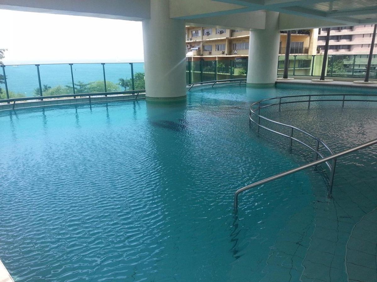 Apartment With Seaview In Malate *