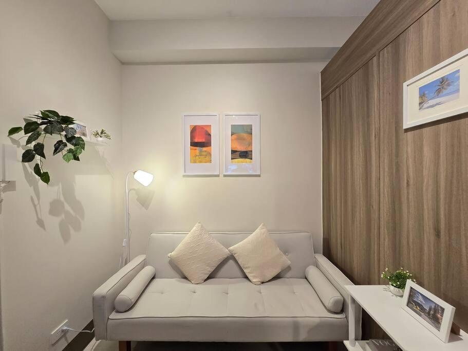 1br Unit Condotel W Balcony Fame Residences #fm57 *