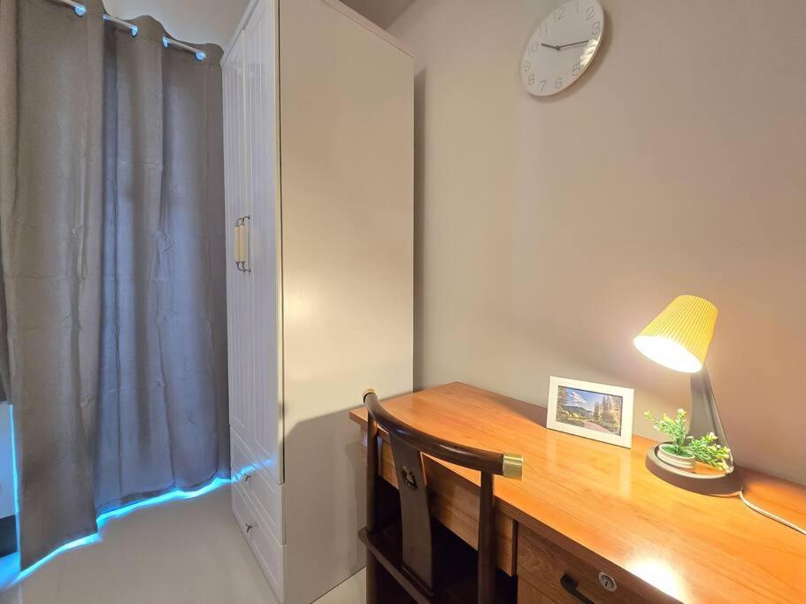 1br Unit Condotel W Balcony Fame Residences #fm57 * Manila