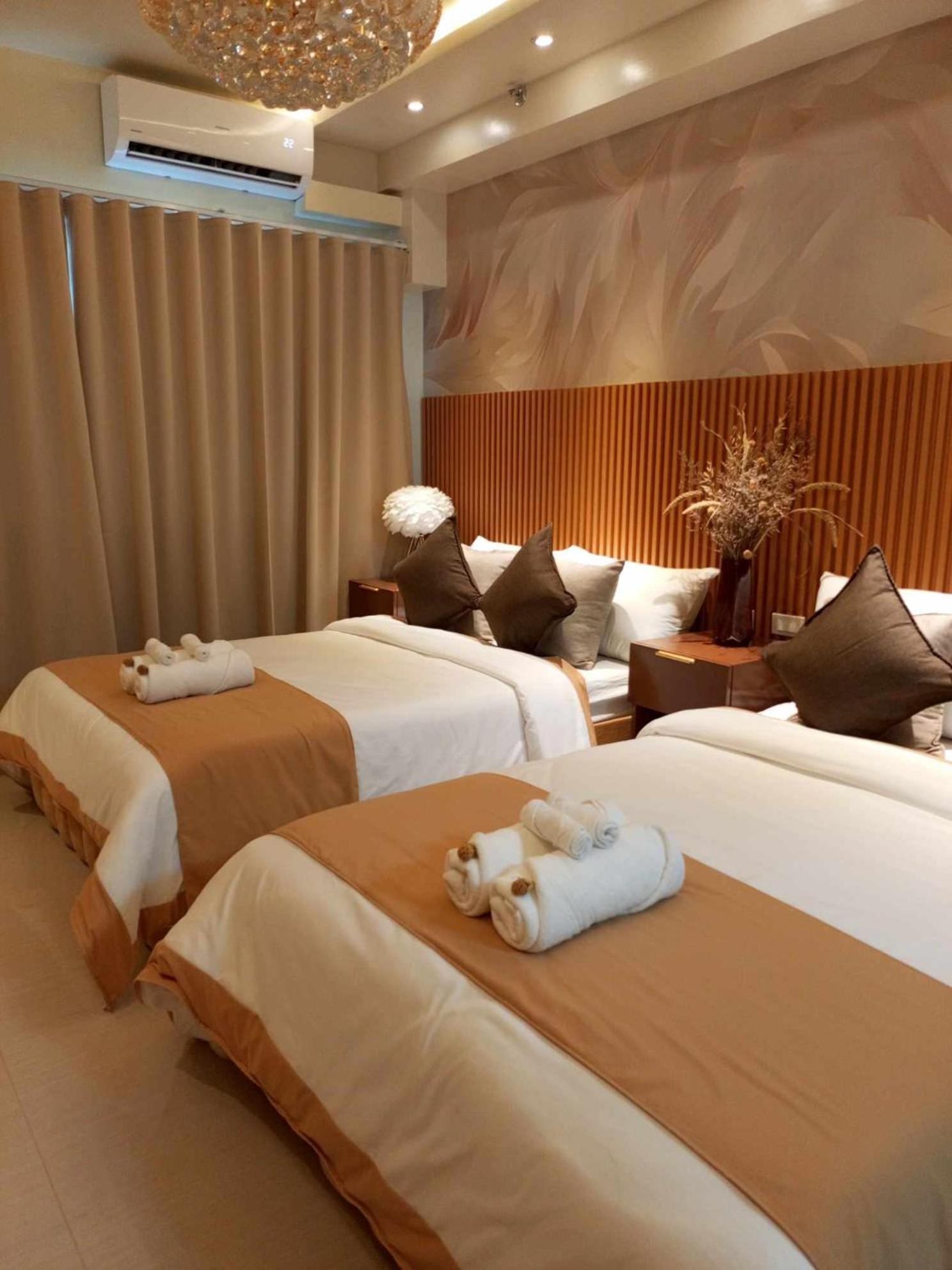 Lourdes' Place, Shore 2-tower 1, 2 Beds, Pasay Near Mall Of *