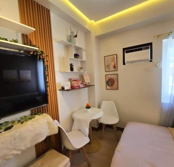 Trees Residences Tower 17 Apartment