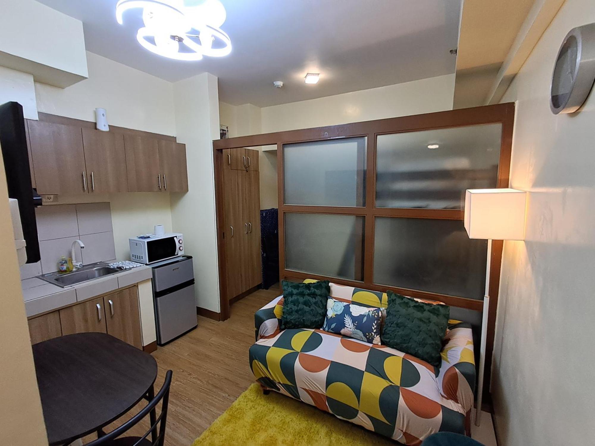 Cozy Beside Mall,mrtboniedsa Apartment *