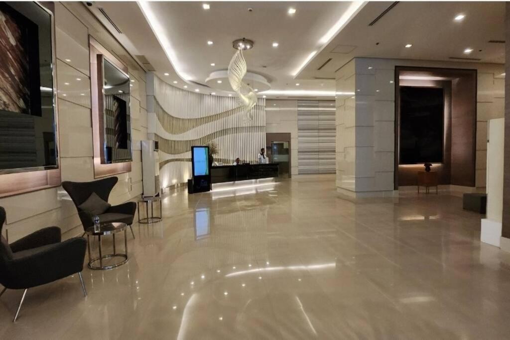 Apartment Spacious Pool View 2br 2bath In Makati Manila