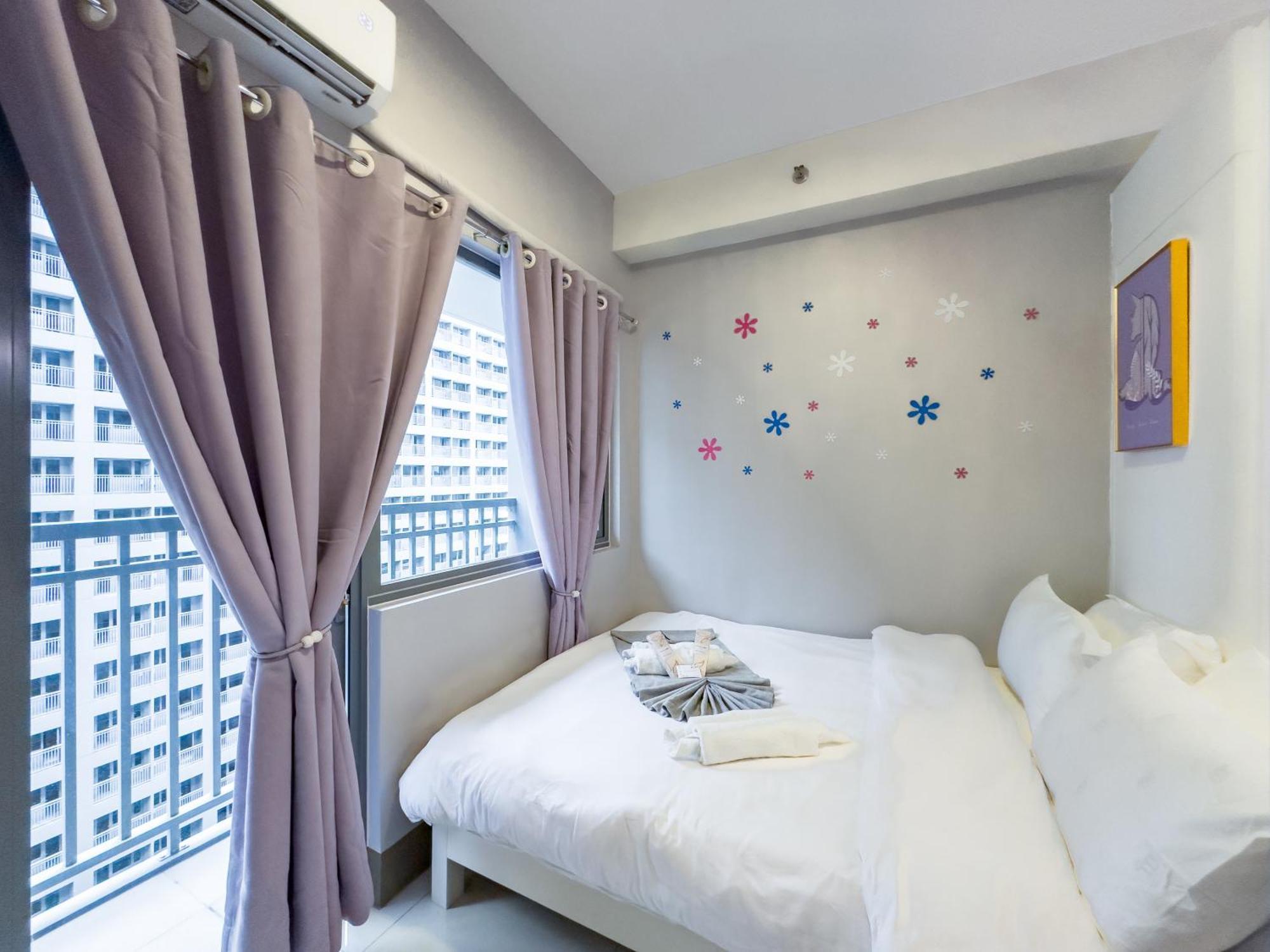 Gemstonebr In Smdc Fame Residences * Manila