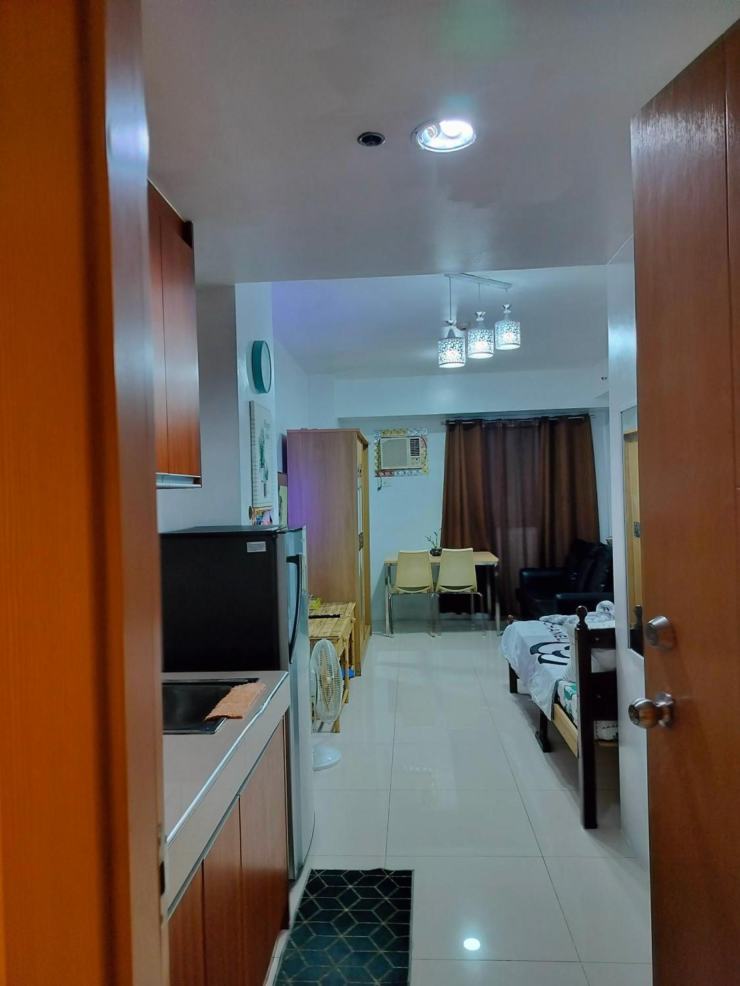 Apartment Mplace Staycation 1714 Tower B Manila