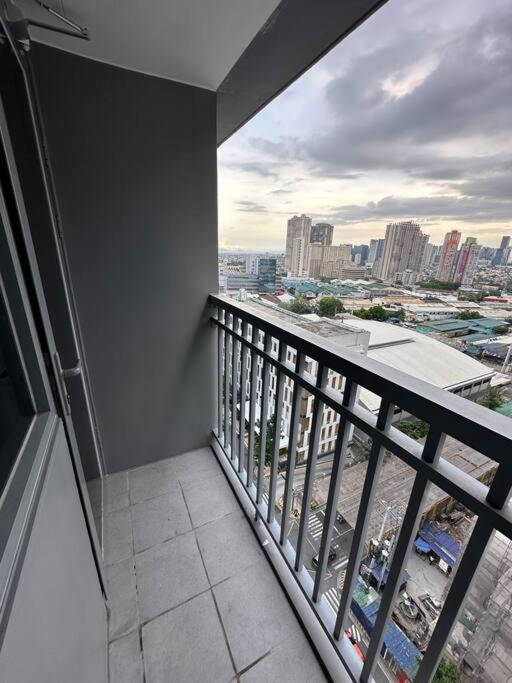 Vince Cozy Staycation Apartment *