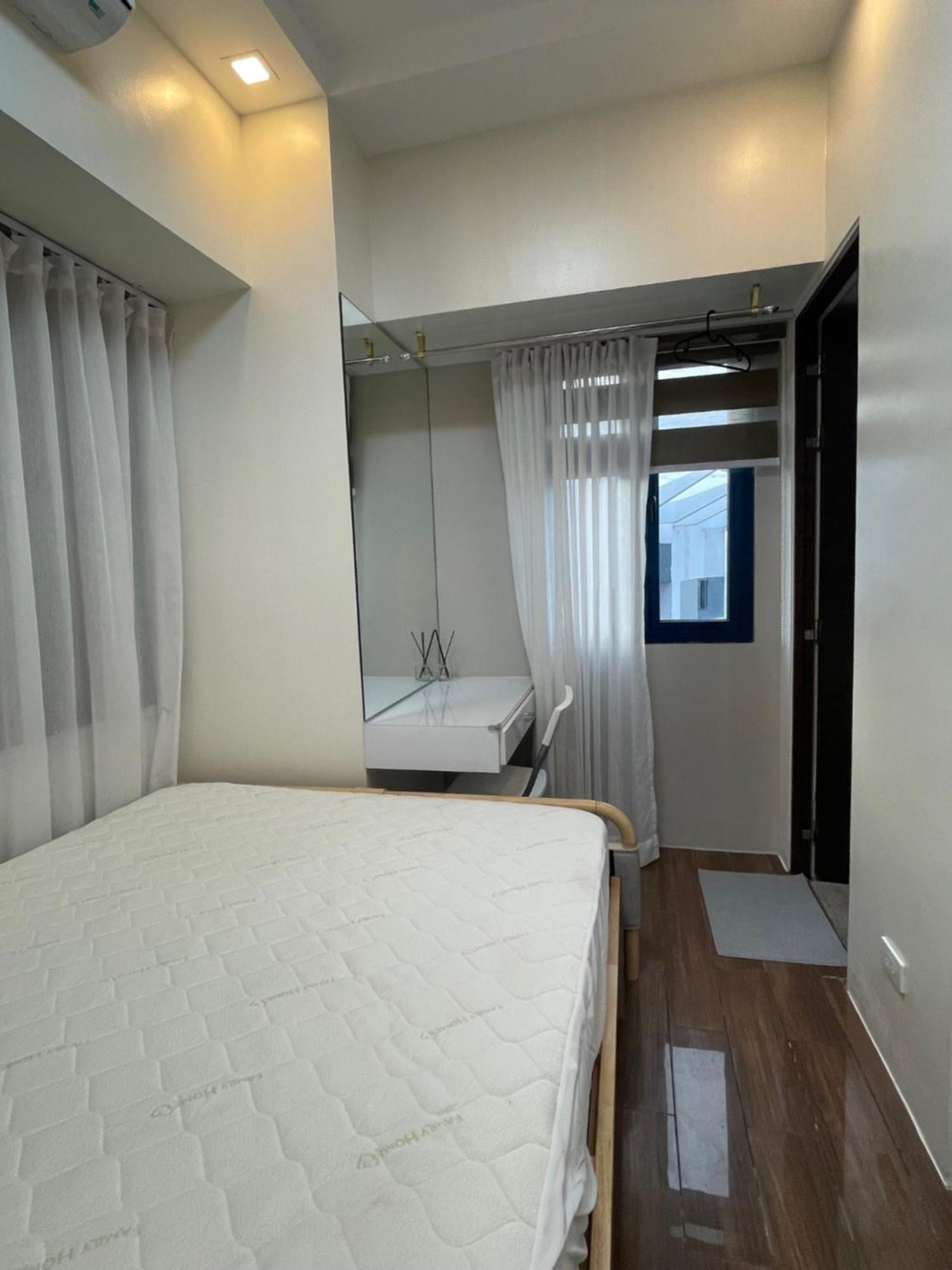 Apartment Beauty Cindrella Makati Penthouse 3 Bedroom *