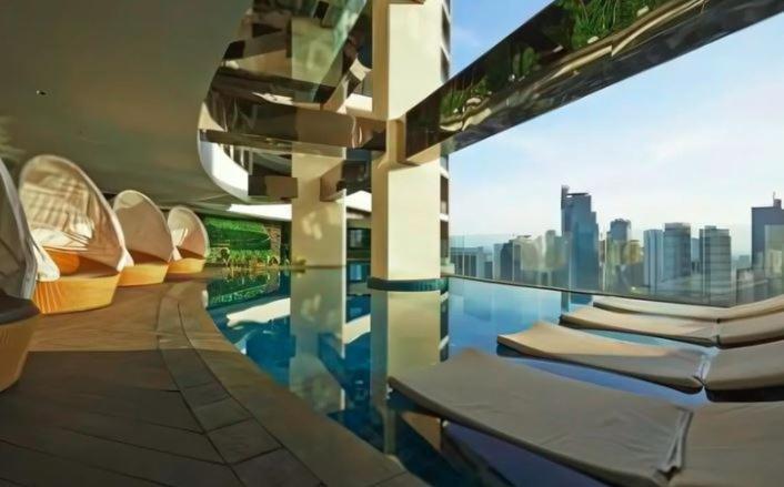 Gramercy Century Makati *