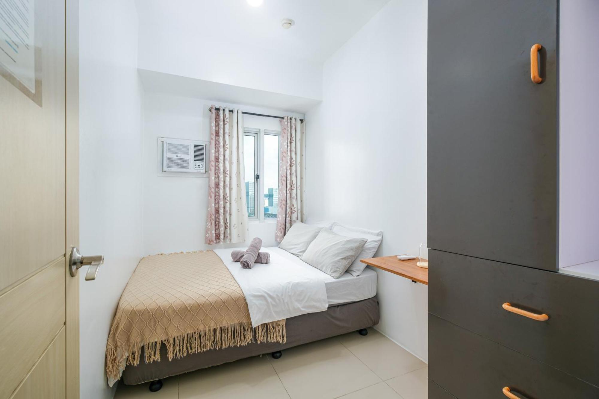 2br Qc Sm Vertis North Edsa For Balikbayan Manila
