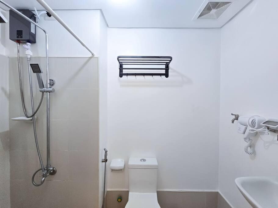 1br Condotel W Balcony Sm Light Residences #lt08
