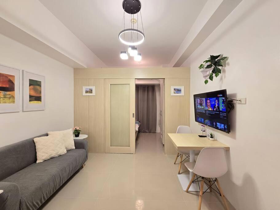 Apartment 1br Condotel W Balcony Sm Light Residences #lt08 *