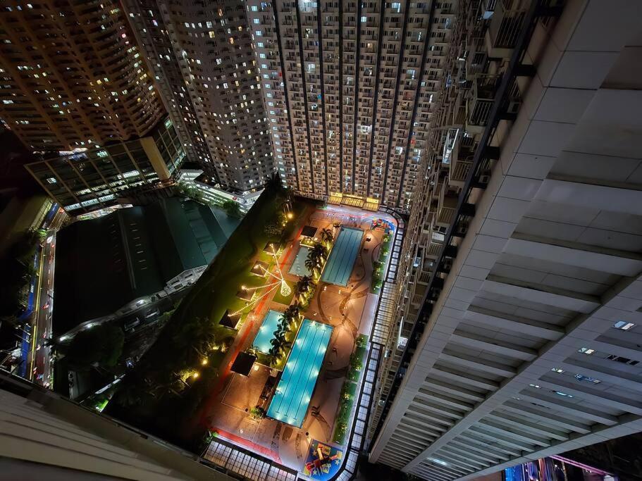 1br Condotel W Balcony Sm Light Residences #lt08 Apartment Manila