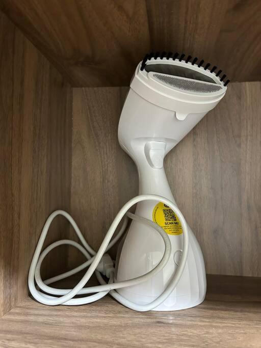 1br Calathea Place Nr Airport, Netflix,50mbps Wifi Apartment