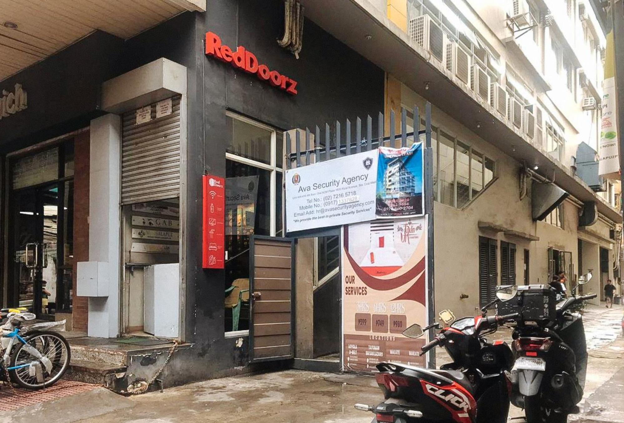 Hotel Reddoorz @ Jardin Lrt Tayuman