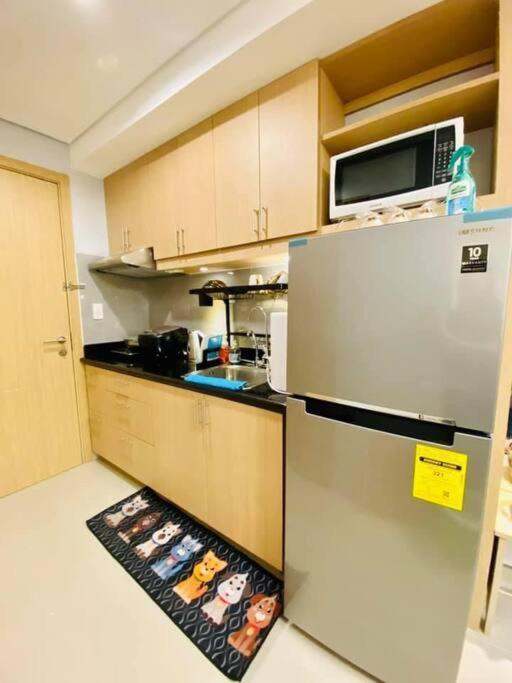 Apartment One Bedroom Unit Grass Residences Tower 5 Near Sm North Edsa Manila