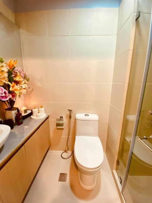 One Bedroom Unit Grass Residences Tower 5 Near Sm North Edsa Manila