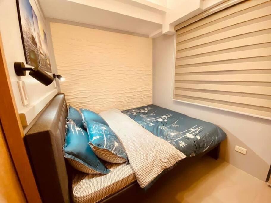 One Bedroom Unit Grass Residences Tower 5 Near Sm North Edsa Manila