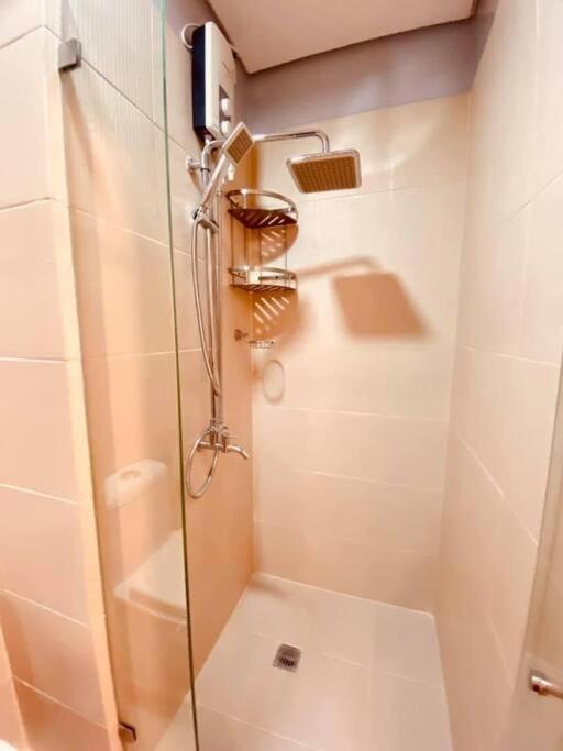 One Bedroom Unit Grass Residences Tower 5 Near Sm North Edsa Apartment Manila