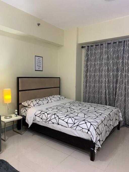 Modern In Mckinley Apartment *