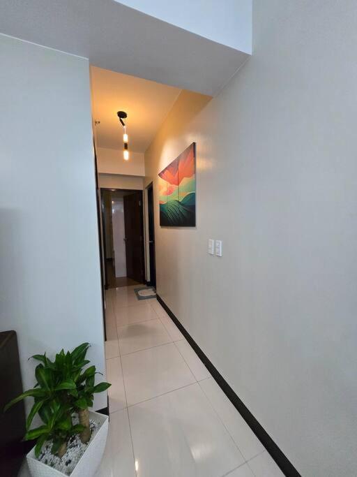 Cozy Corner Manhattan Heights 2br With Amazing View Apartment